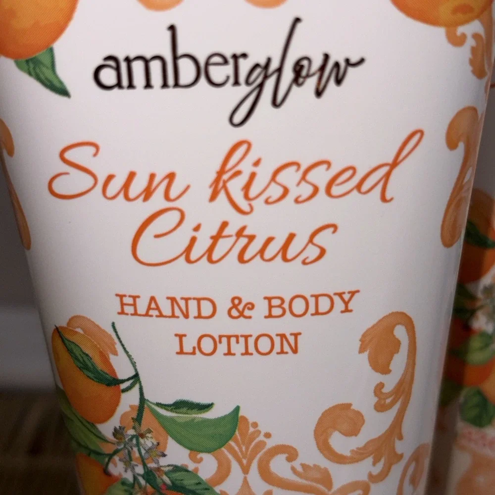 Lot of 4 Amber Glow Sun Kissed Citrus Moisturizing Hand & Body Lotion NEW